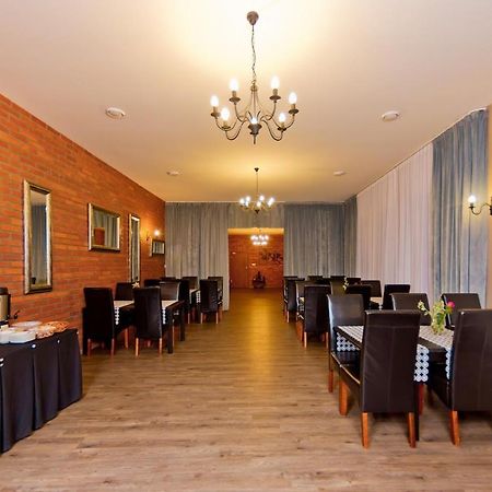 Stary Mlyn Hotel Świdnica Exterior foto