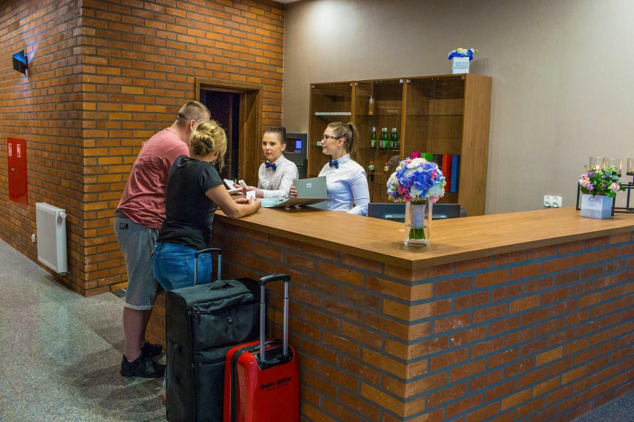 Stary Mlyn Hotel Świdnica Exterior foto