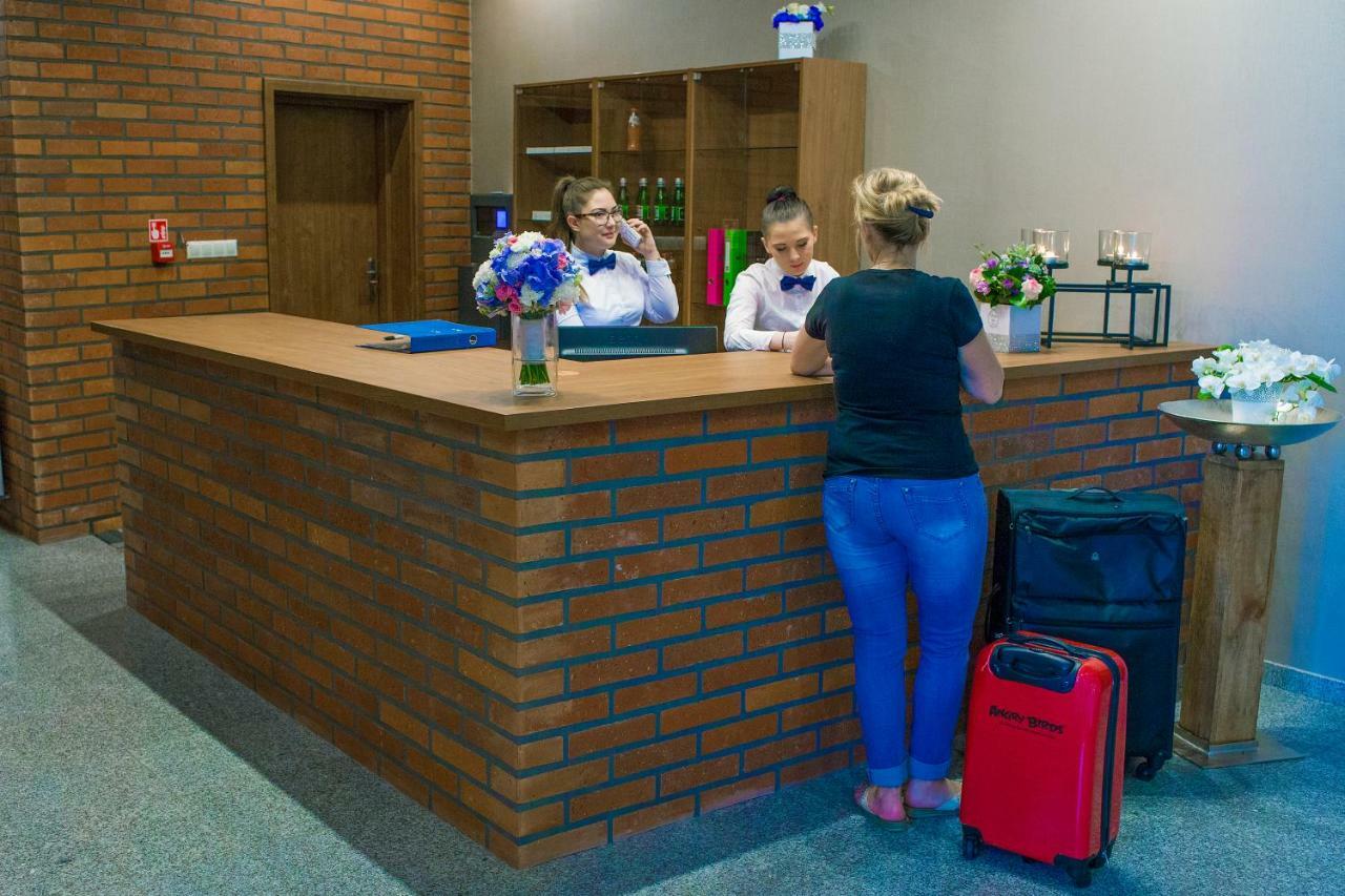 Stary Mlyn Hotel Świdnica Exterior foto